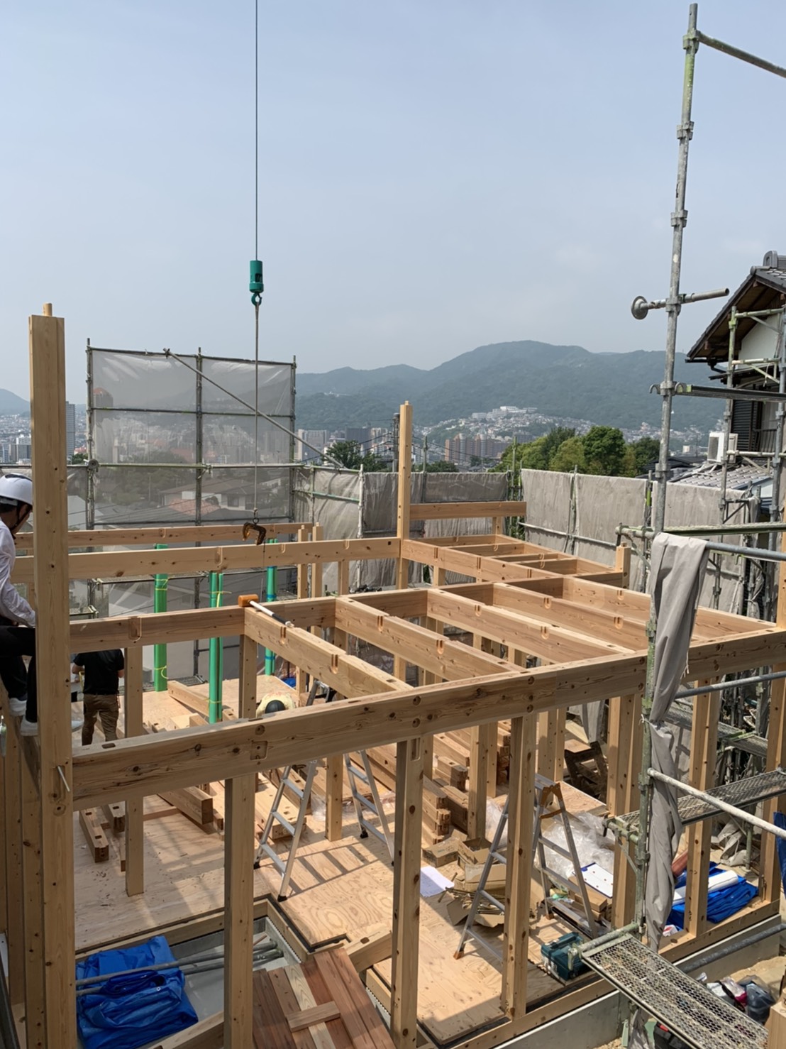 宝塚市 だんだんを楽しむ家 建て方工事がはじまりました シーエッチ建築工房